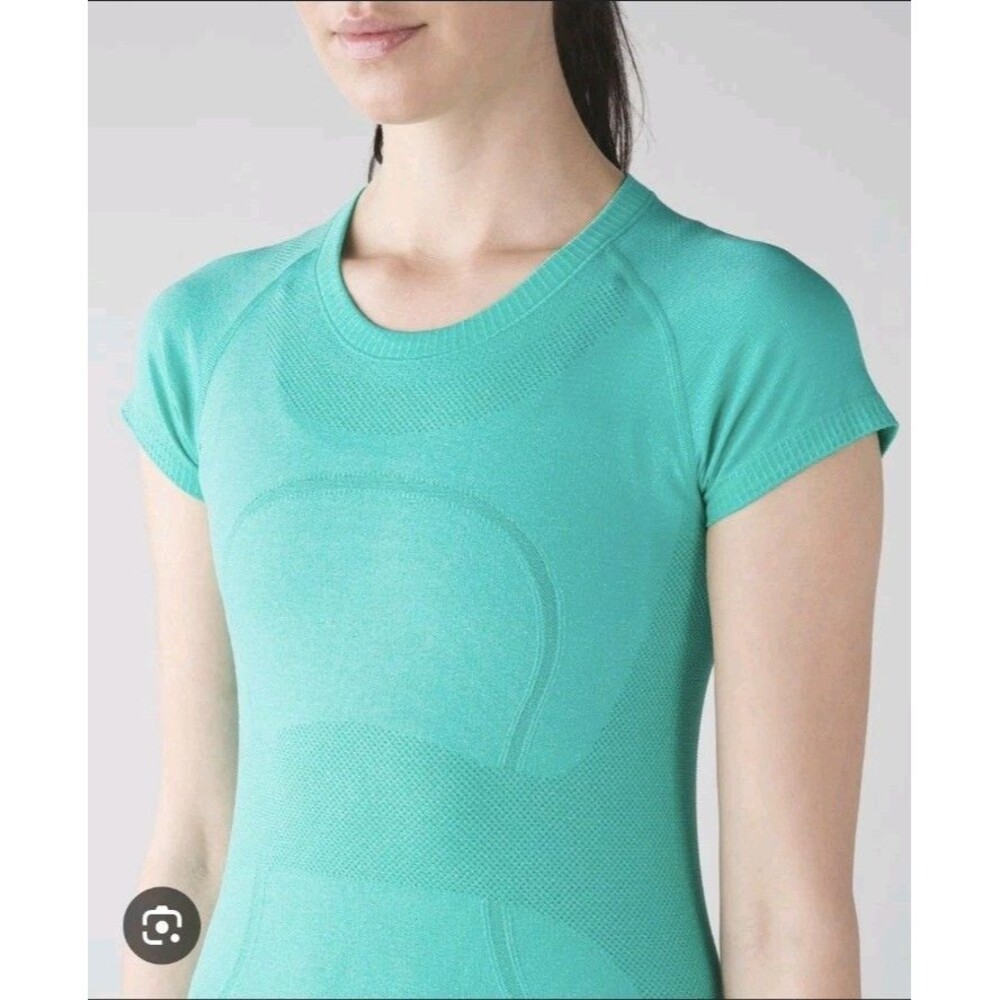 Lululemon Swiftly Tech Short Sleeve Top Green Gym Seamless hirt Womens Size 4